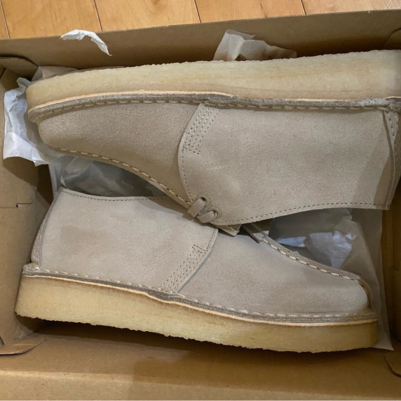 Clarks Desert Trek. Sand Suede Women’s size 6 - Picture 2 of 3